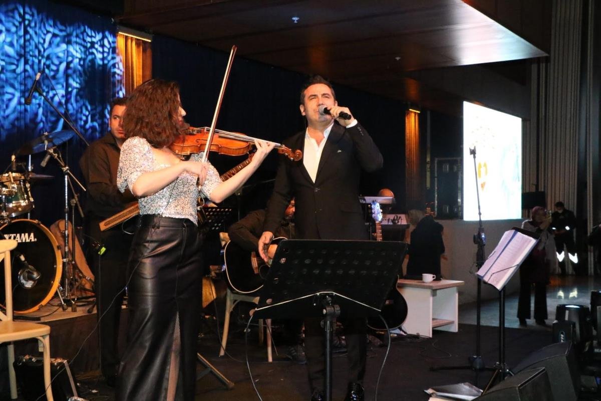 Başkan Büyükakın’dan sağlık çalışanlarına; Cana cansınız, hakkınız ödenmez