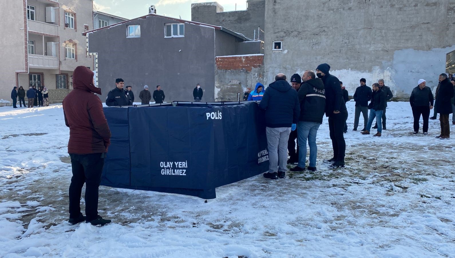Bursa’da bir kişi başından vurulmuş halde ölü bulundu