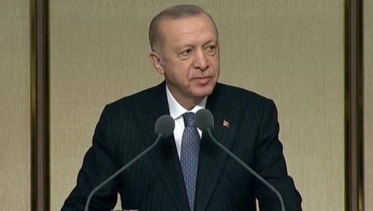 Cumhurbaşkanı Erdoğan, AK Parti’nin eski ve yeni milletvekilleriyle buluştu