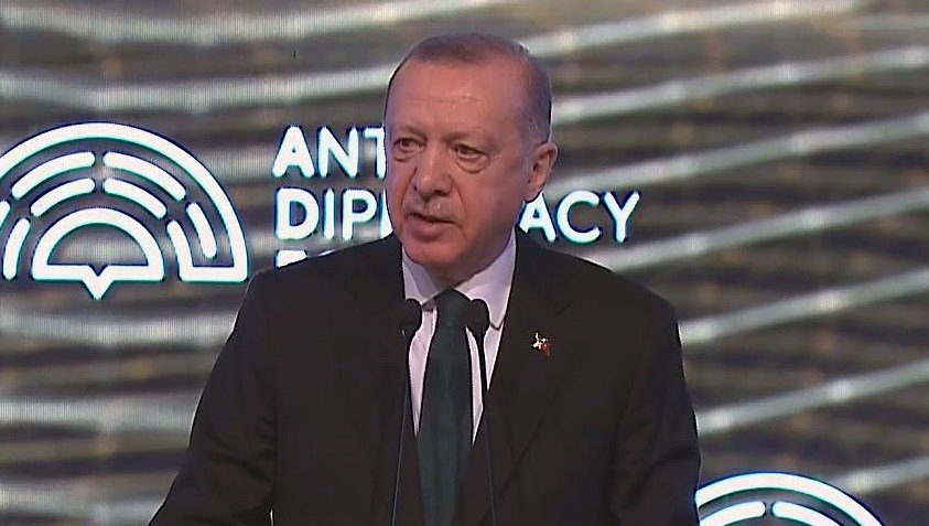 Cumhurbaşkanı Erdoğan: Ukrayna haklı davasında yalnız bırakıldı