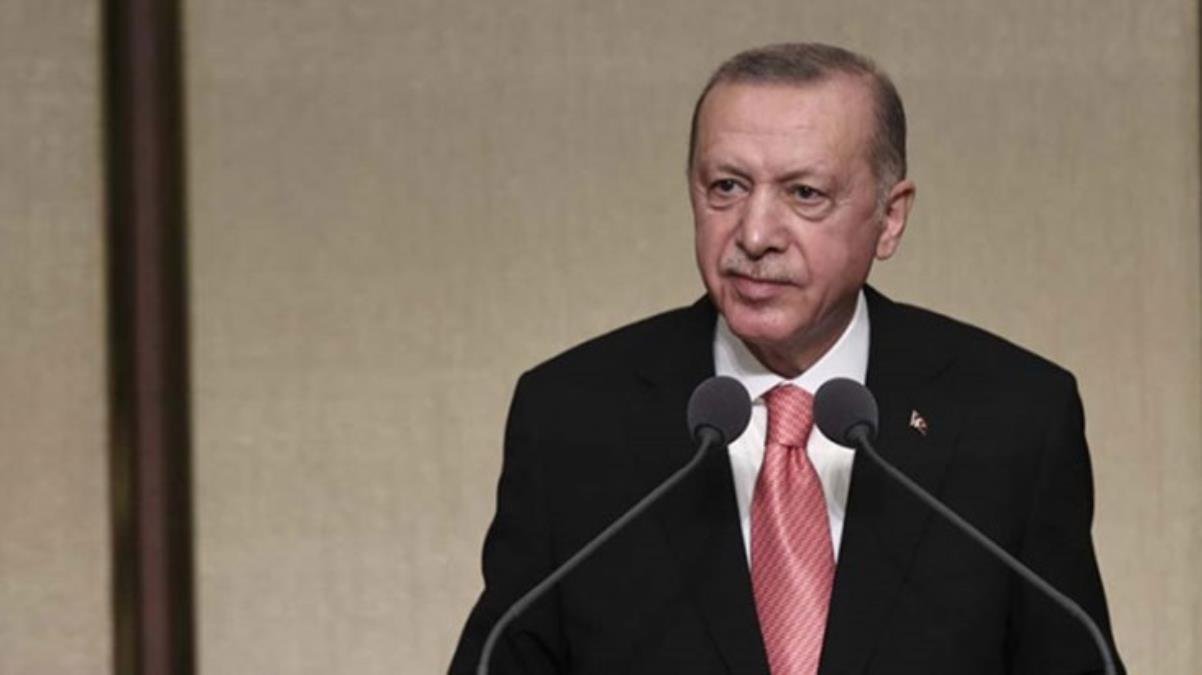 Cumhurbaşkanı Erdoğan’dan devletten ayrılıp özele giden doktorlara sert çıkış: Gidiyorlarsa gitsinler