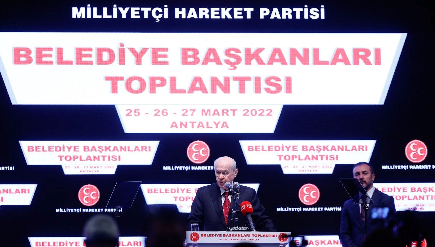 Devlet Bahçeli: Erdoğan’ın yeniden seçilmesi için mücadele vereceğiz