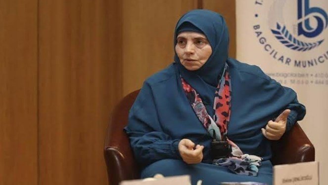 Emine Şenlikoğlu kimdir, kaç yaşında ve nereli?