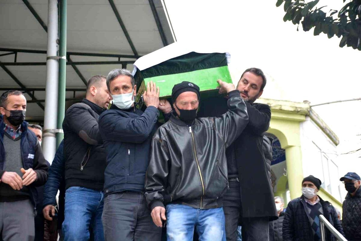 Fenerbahçe Trabzonspor maçını izlerken kalp krizi geçiren genç son yolculuğuna uğurlandı