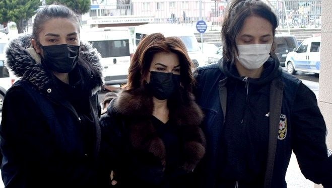 Gazeteci Sedef Kabaş’a ilk duruşmada tahliye