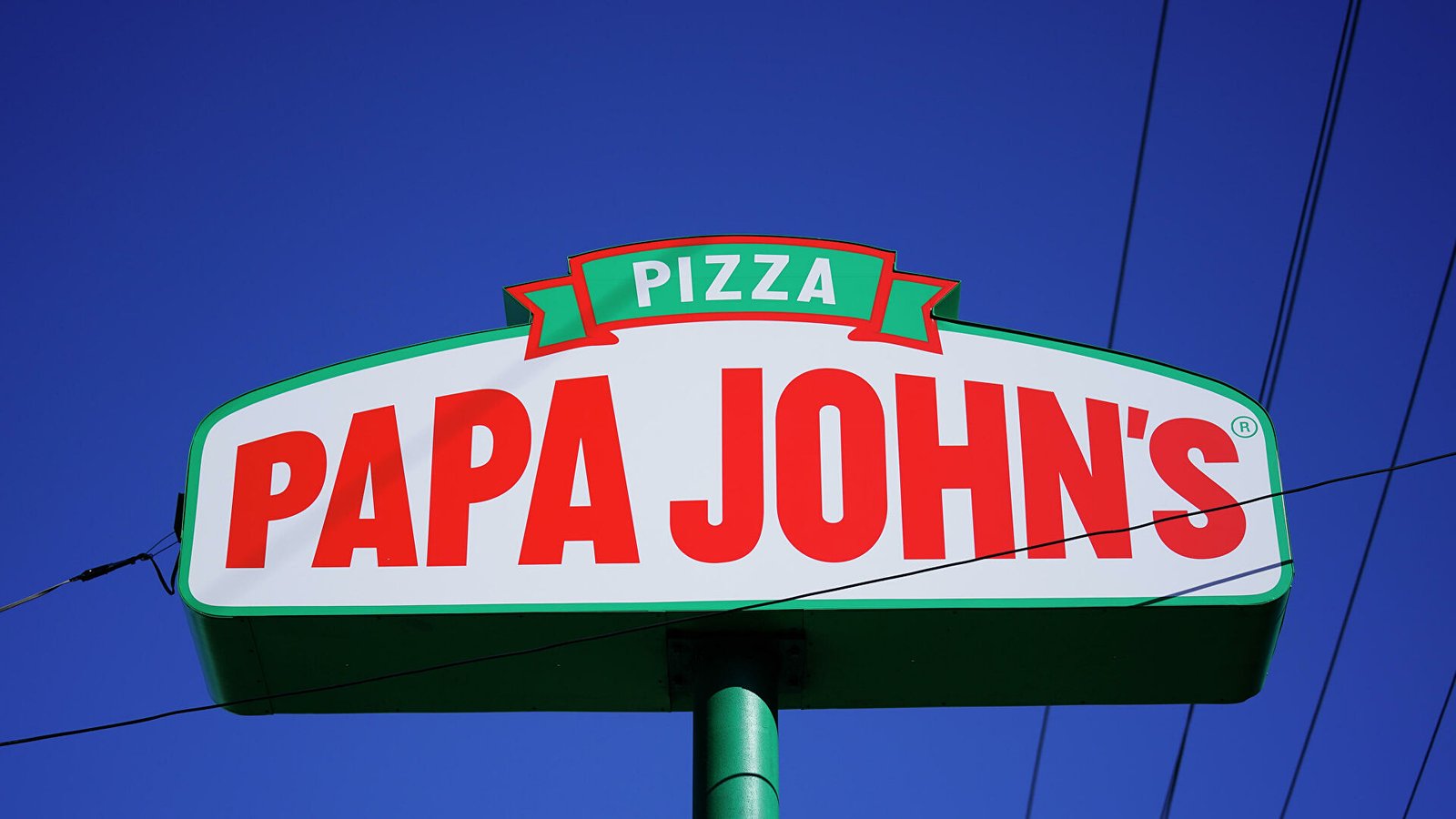 Gıda devlerinin çekildiği Rusya’da 190 Papa John’s restoranının işlemesinin gerisinde bir ABD’li var