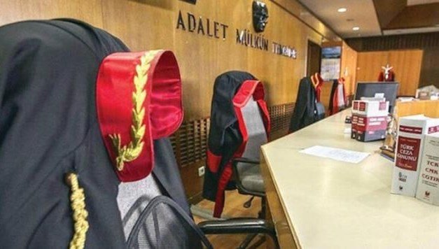 HSK’dan 5 hakim ve savcıya FETÖ ihracı