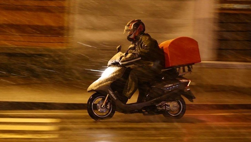 İstanbul’da motokurye, motosiklet ve scooter kullanımı yasağı kalktı