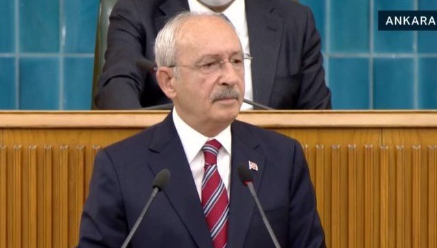 Kemal Kılıçdaroğlu açıklama yapıyor