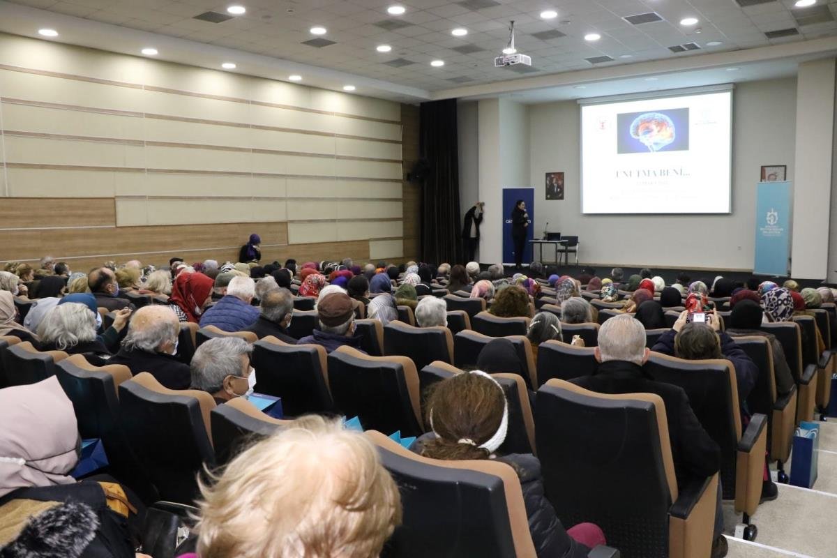 Kocaeli Büyükşehir’den Yaşlılar Haftasında “sürdürülebilir hayat” konulu söyleşi