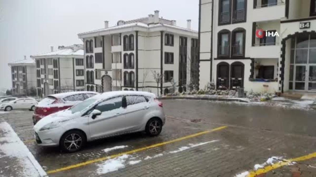 Kocaeli’de beklenen kar yağışı başladı