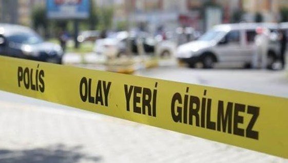 Komşusunu cami çıkışı tüfekle vurarak öldürdü