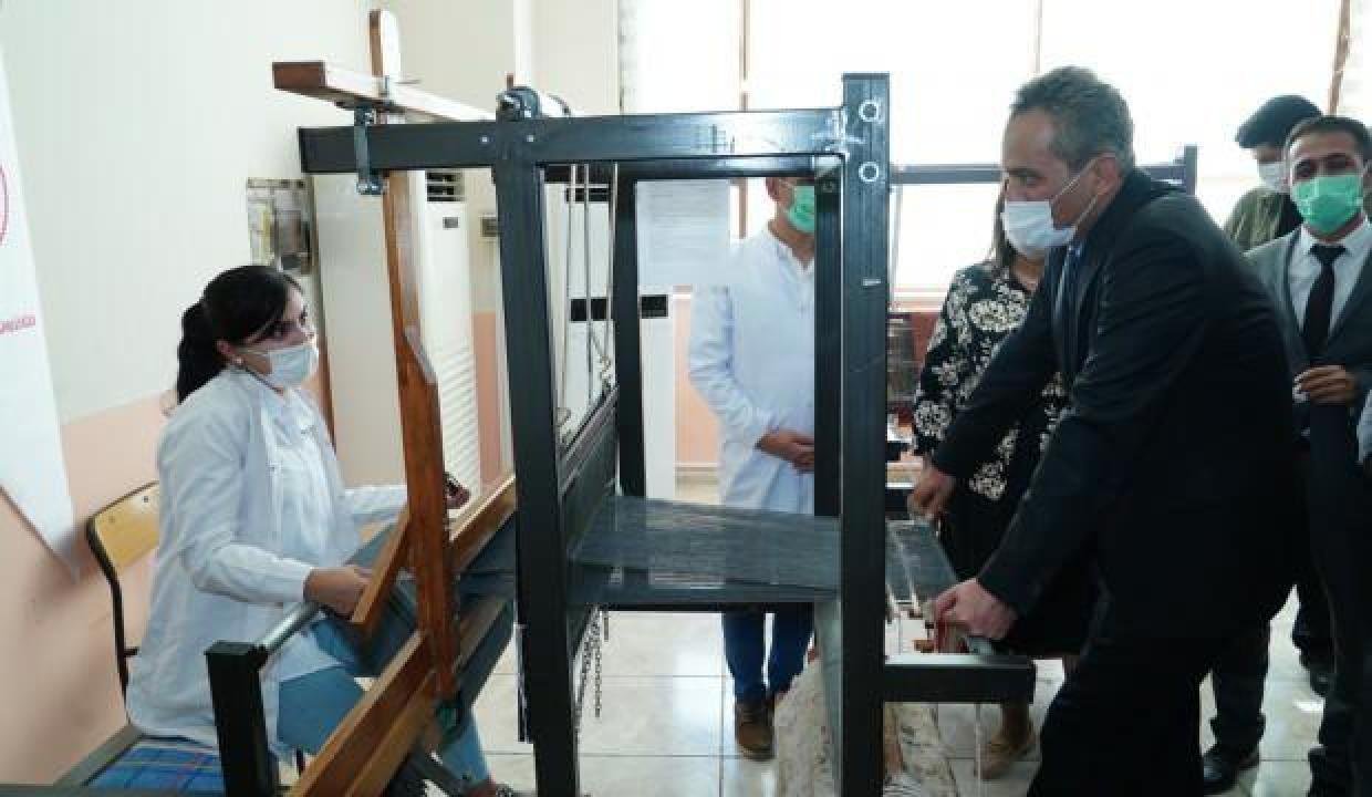 Meslek liselilerin ürettiği ‘Şal şepik’ kumaşı dünyaya açılıyor