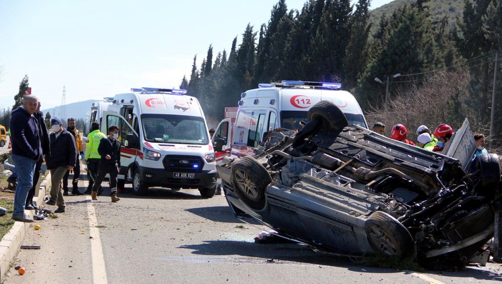 Muğla’da otomobil takla attı: 4 kişilik aile yaralı