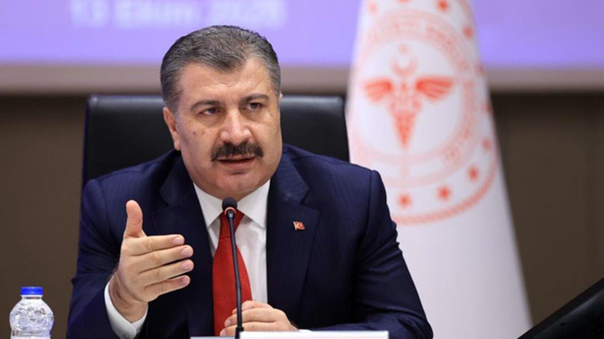 Son Dakika: Maske zorunluluğu kalkıyor mu? Bakan Koca, Bilim Kurulu toplantısının ardından açıklamalarda bulunuyor