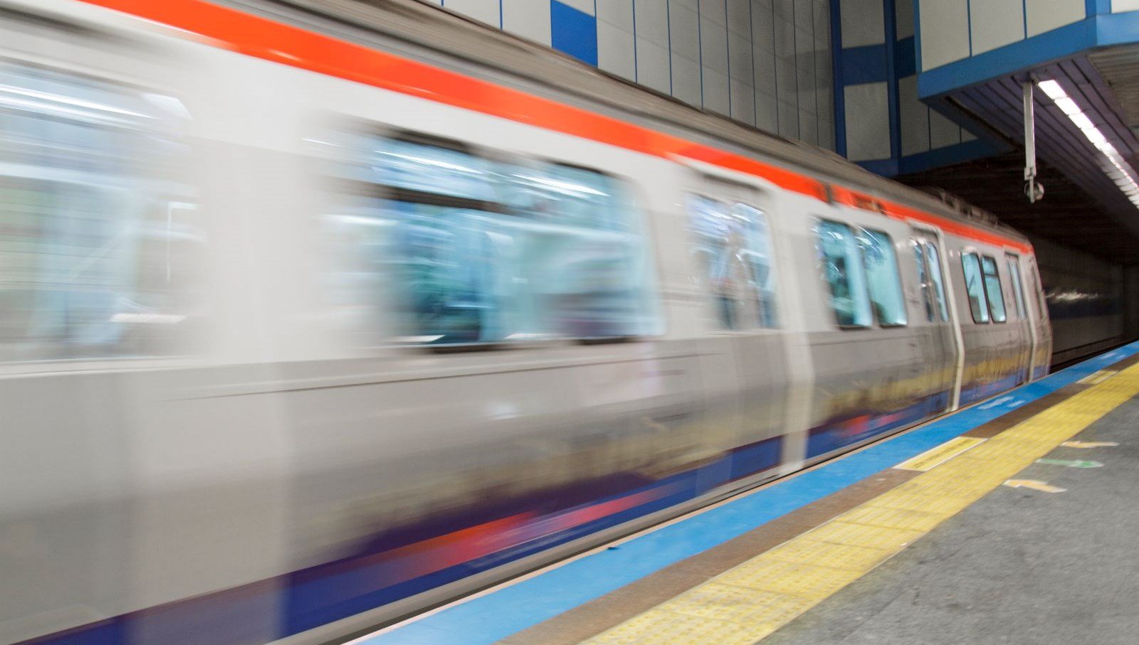 Taksim metro istasyonu saat 13.00’ten itibaren kapatılacak