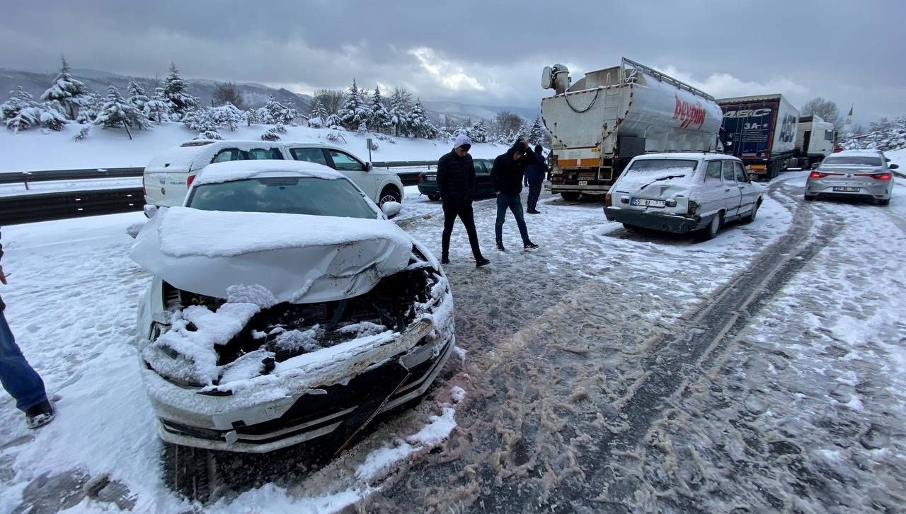 TEM Otoyolu’nun Düzce kesimi çift yönlü ulaşıma açıldı