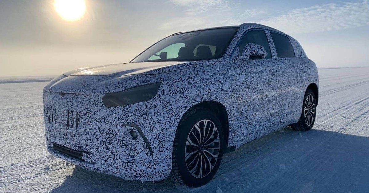 Türkiye’nin yerli ve milli otomobili TOGG’dan beyazlar içinde nefes kesen şov!