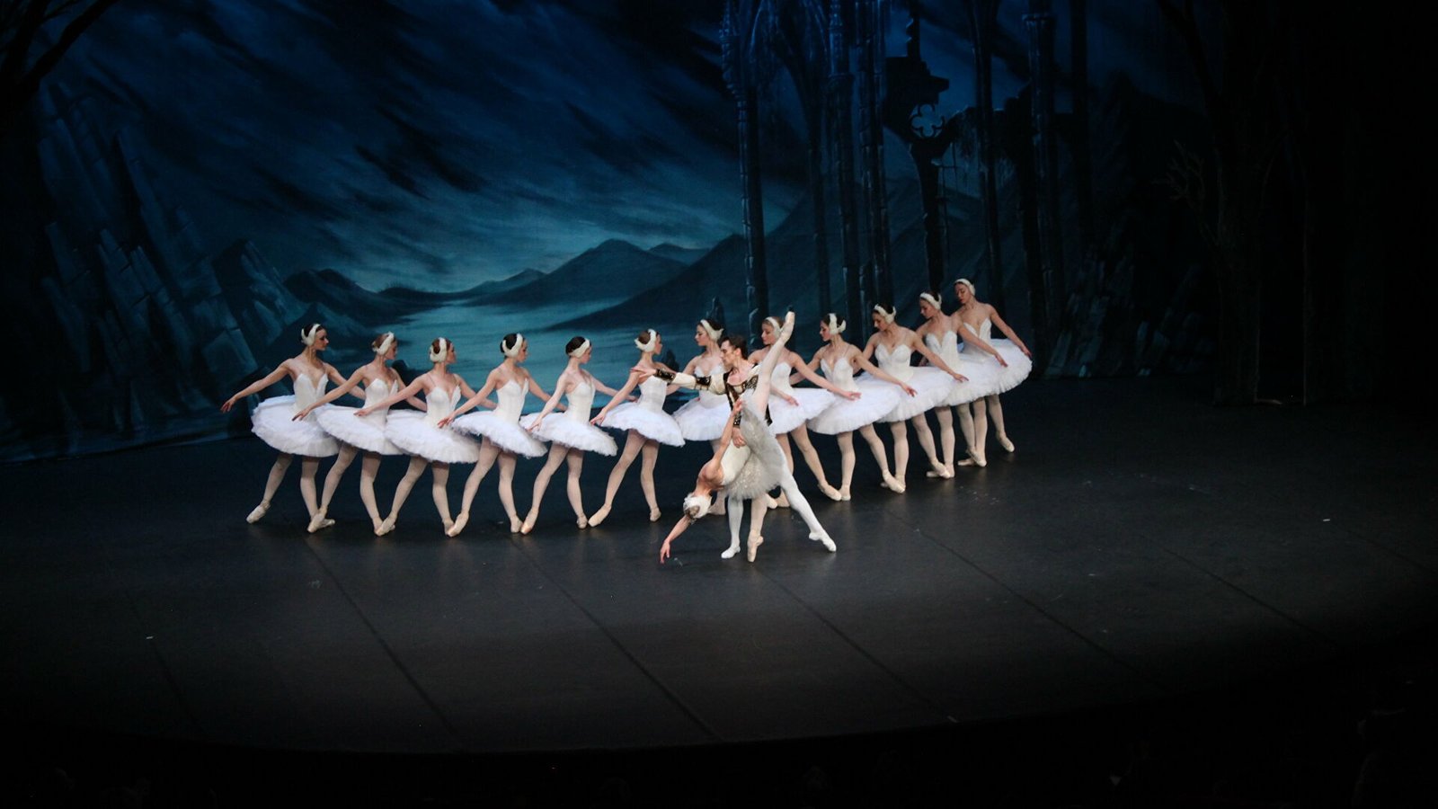 Ukrayna gerekçesiyle Rusya boykotu, orkestraların Çaykovski’yi konserden çıkarmasına kadar vardı