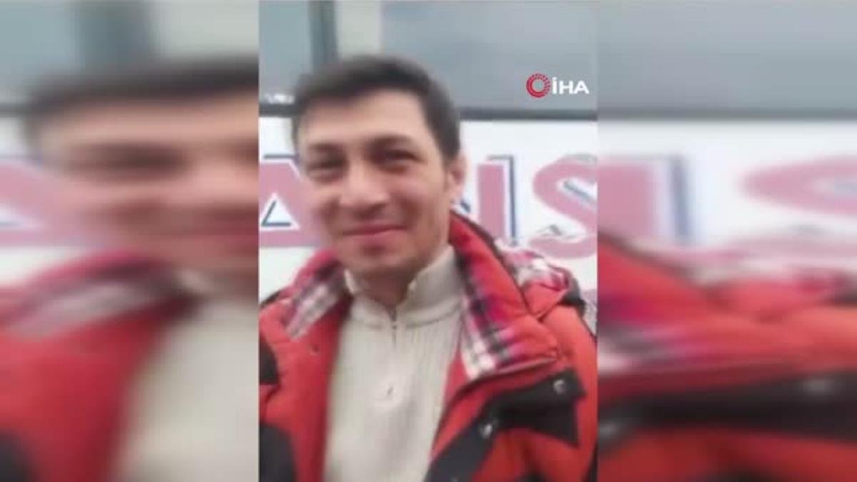 Ukrayna’dan gelen bu görüntü herkesi ağlattıTürk yardım tırını görenler gözyaşlarına boğulduKimisi Türk bayrağına sarıldı, kimisi sıcak yemeğini…