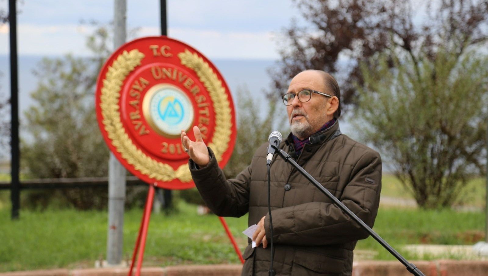 Üniversitede kalp krizi geçiren rektör yardımcısı Prof. Dr. Ersan Bocutoğlu yaşamını yitirdi