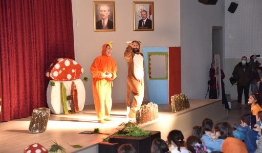 KURNAZ TILKININ MACERALARI KARTEPEDE 1