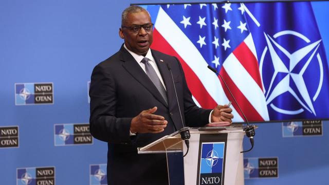 ABD Savunma Bakanı: Rusya daha zayıf