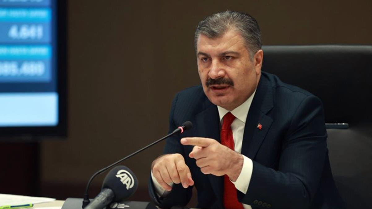 Bakan Koca’dan maske zorunluluğunun konuşulacağı Bilim Kurulu toplantısı öncesi “eski normal” mesajı