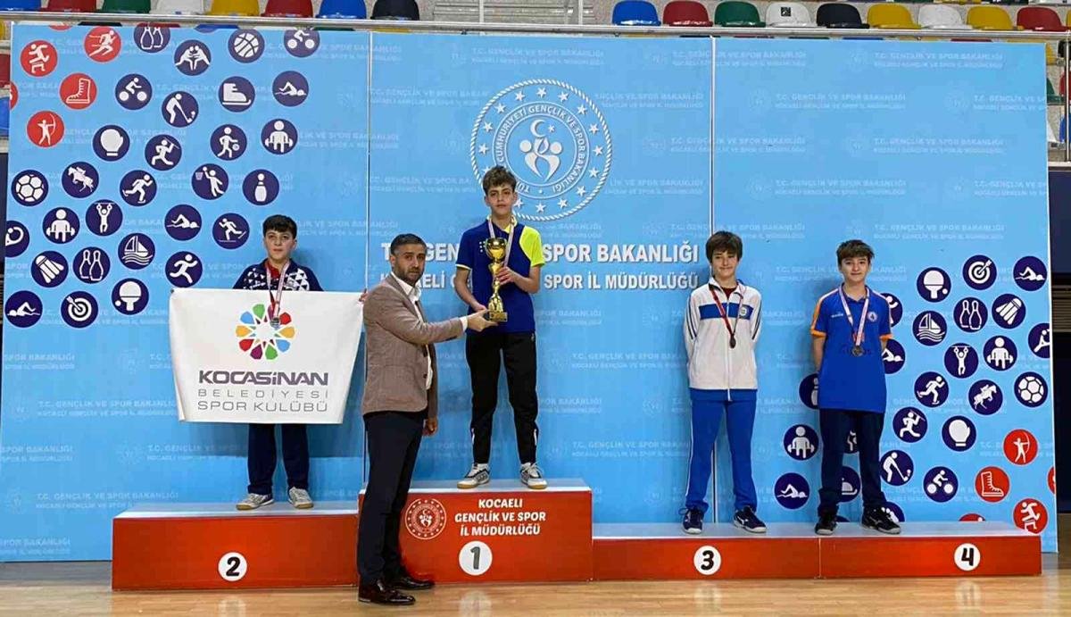 Büyükşehir masa tenisi sporcusu Türkiye 3’ncüsü oldu