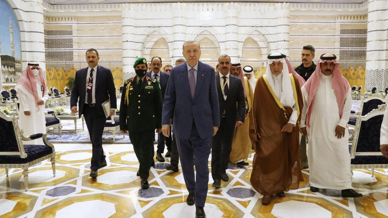 Cumhurbaşkanı Erdoğan Suudi Arabistan’da