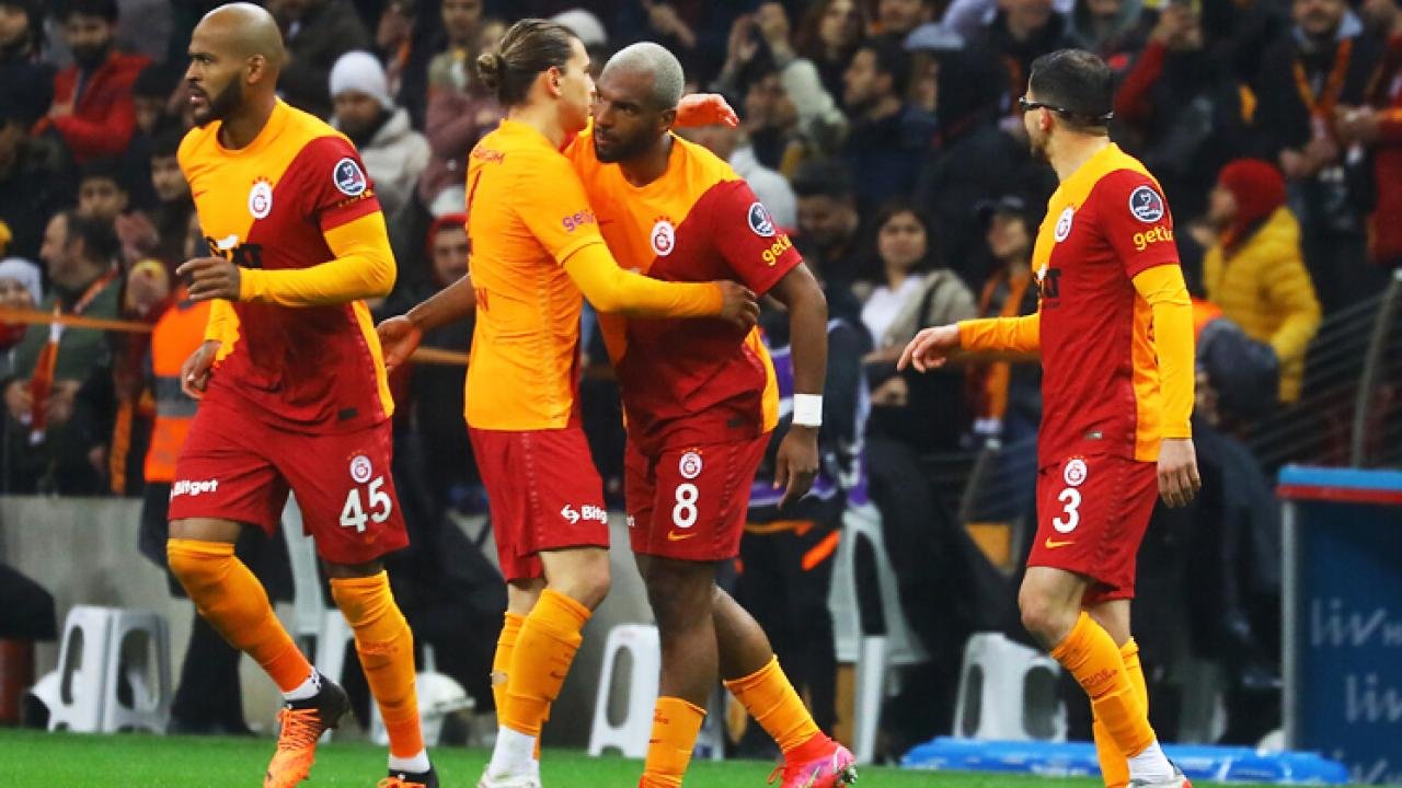 Galatasaray, Altay deplasmanında! Tek eksik var