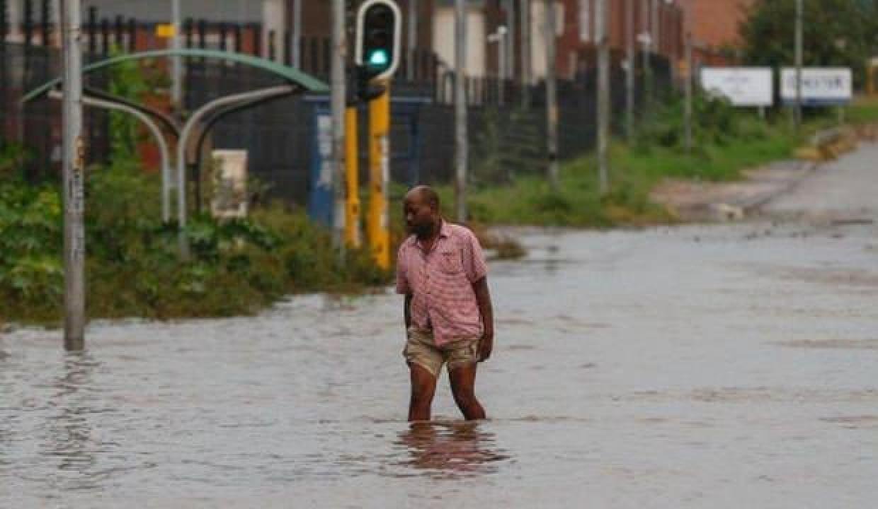 Güney Afrika’daki sel felaketinde ölenlerin sayısı 306’ya yükseldi