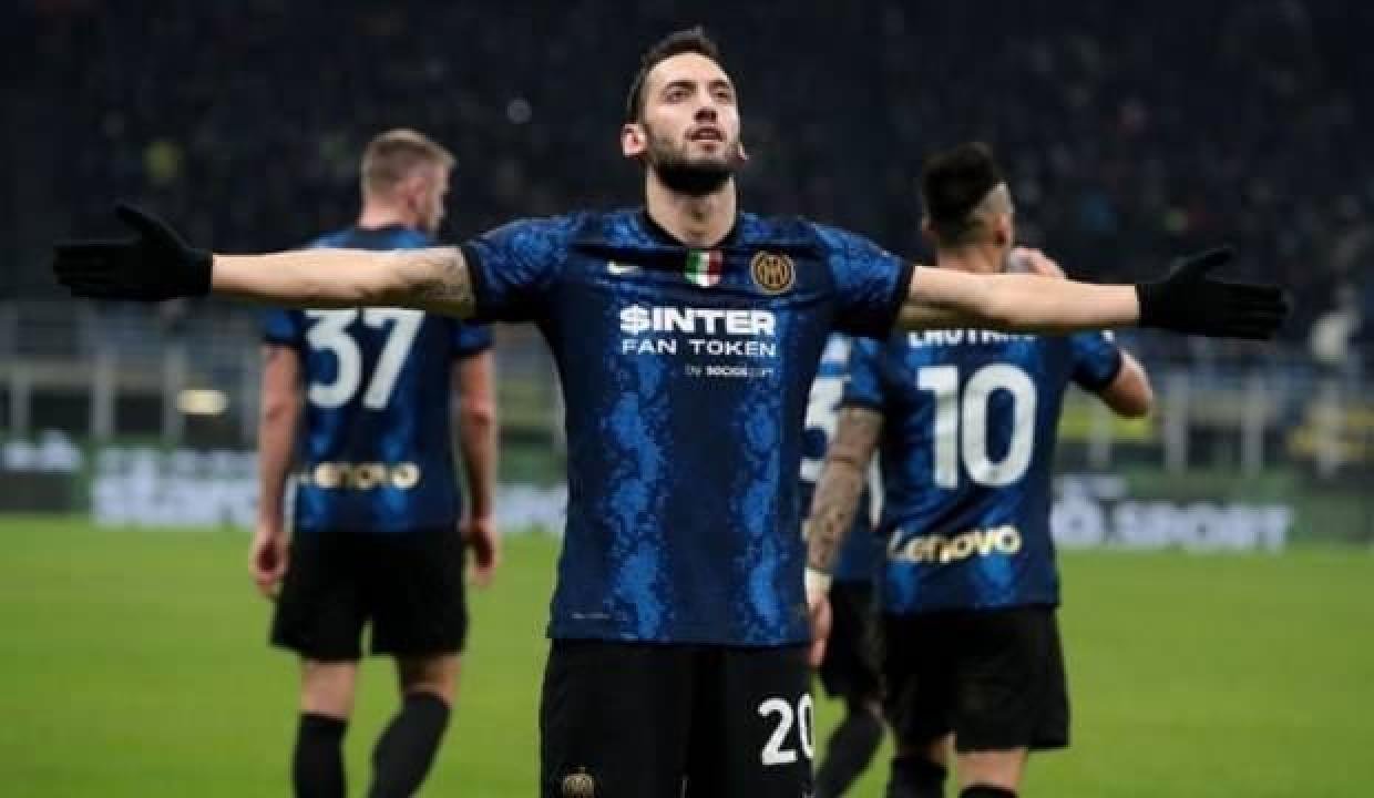 Hakan Çalhanoğlu’ndan penaltı itirafı!