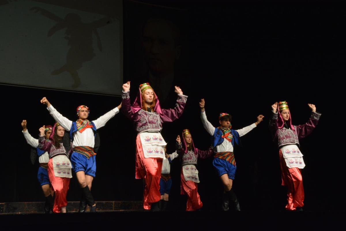 “Halkımızın da istekli tanıtım elçileri olarak vilayetimizi tanıtmalarını istek ediyoruz” diyerek davette bulundu