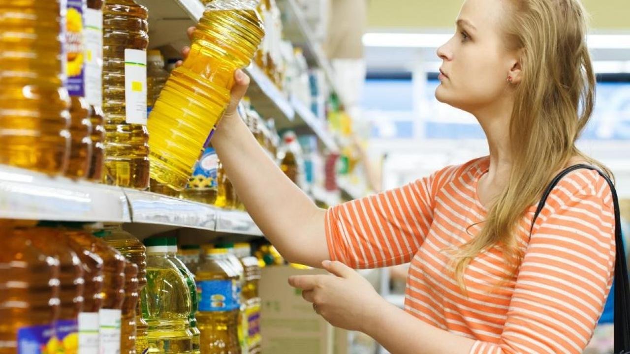 İngiltere’de ayçiçek yağı krizi: Satış adedine sınırlama getirildi