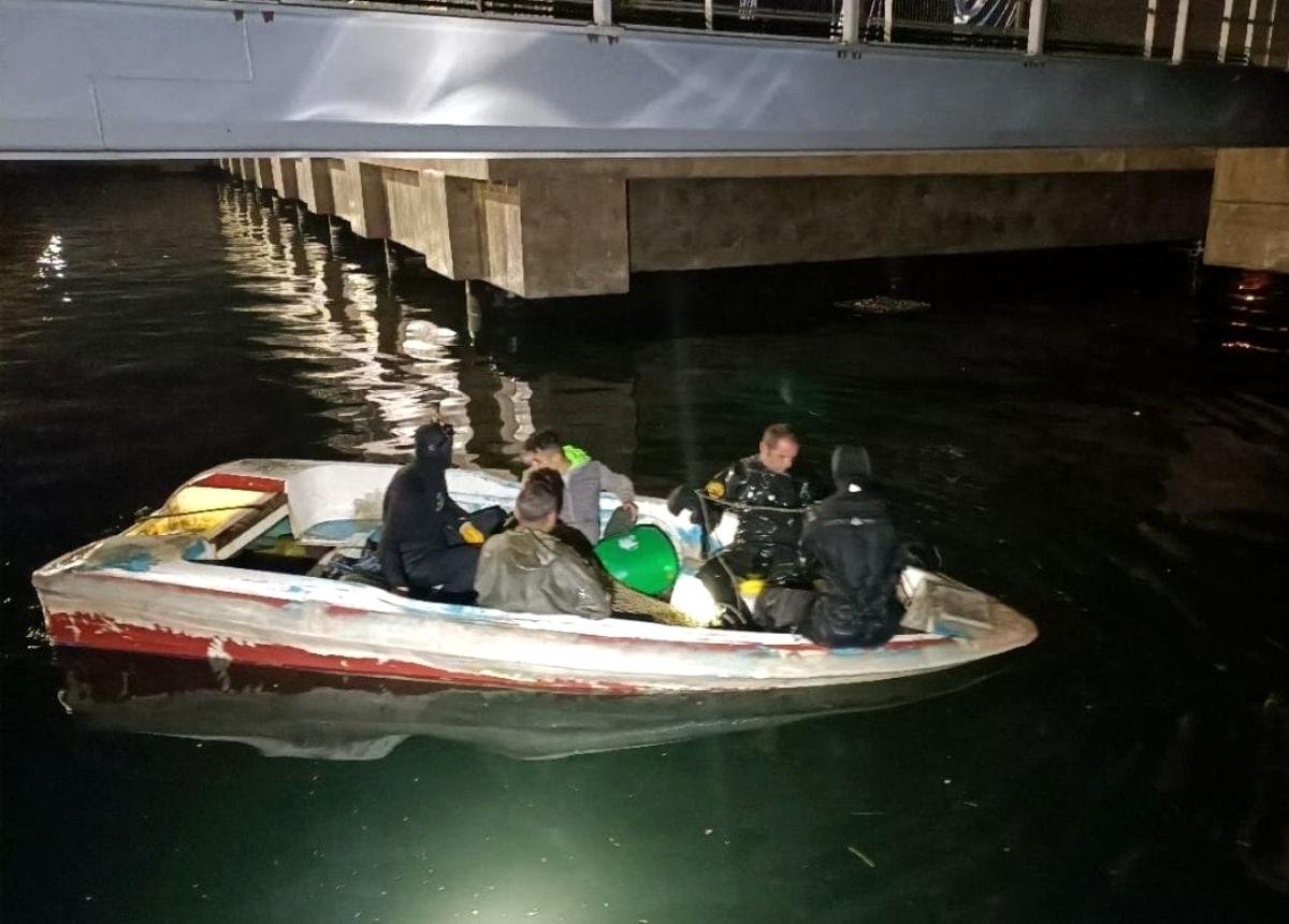 Kaçak midye avcılarına suçüstü baskın