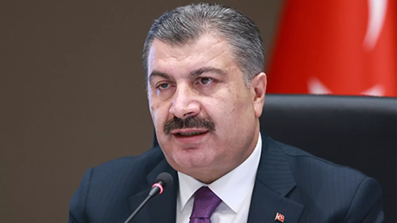 Koronavirüste sona doğru! Hastanelerdeki son durumu paylaşan Bakan Koca güzel haberi verdi