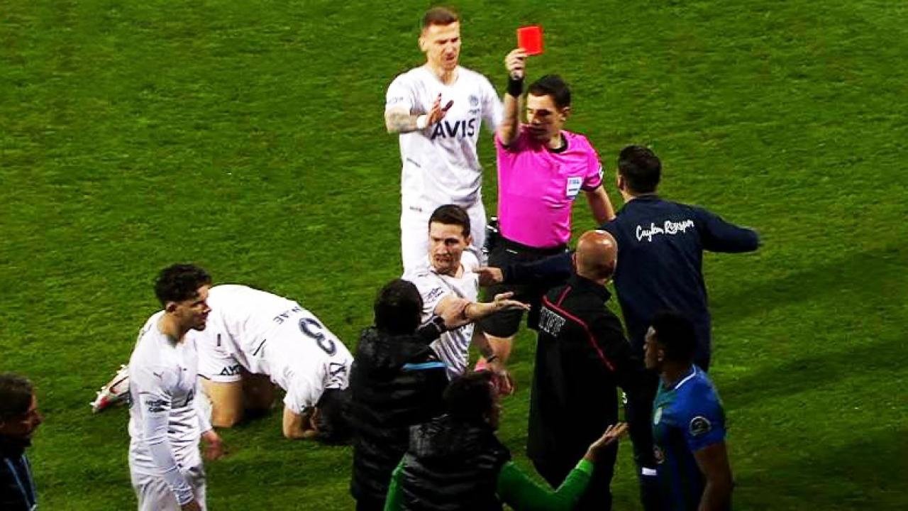 Rize’de çılgın ilk yarı! Bir kırmızı, 2 penaltı, 3 gol…
