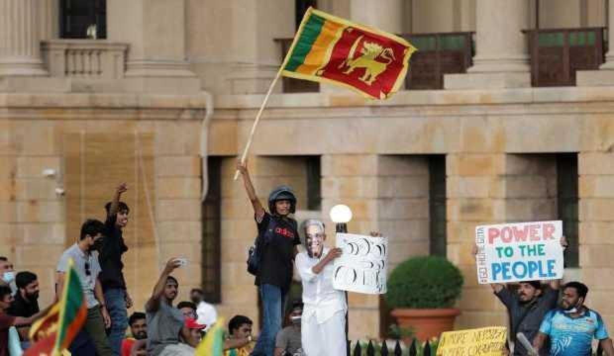 Sri Lanka, yurt dışındaki vatandaşlarından ülkeye para göndermelerini istedi