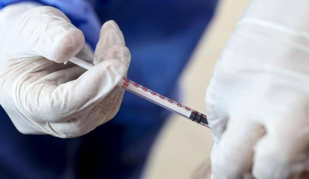 Tacikistan’da 5 milyondan fazla kişiye Kovid-19 aşısı uygulandı