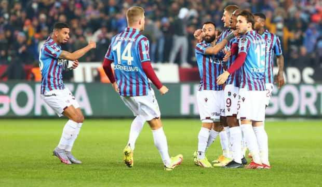 Trabzonspor rekorlarla şampiyonluğa koşuyor! 400 gün…
