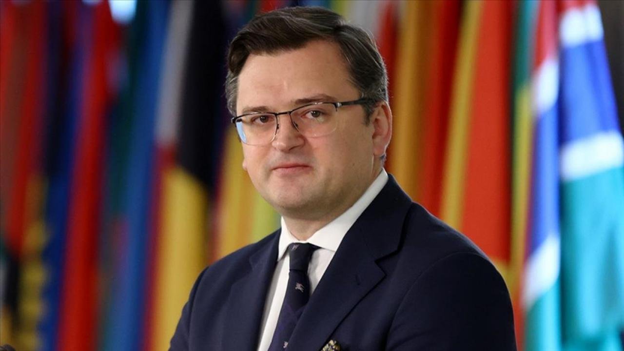 Ukrayna Dışişleri Bakanı Kuleba, Bulgaristan’dan silah yardımı istedi