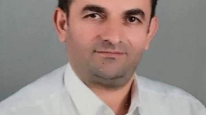 Kartepeli olan, Trabzon Araklı Yüceyurt Köyü Sosyal Yardımlaşma ve Dayanışma Derneği Başkanı, Kocaeli Müteahhitler Birliği üyesi ve Haliller İnşaat’ın sahibi, AK Parti Kartepe İlçe Yöneticisi Cemal Halil hayatını kaybetti. 39 YAŞINDAYDI Henüz daha 39 yaşında olan Cemal Halil dün geçirdiği kalp krizi nedeniyle ani bir şekilde hayatını kaybetti. Genç yaşında hayata gözlerini yuman Cemal Halil, Sarımeşe Merkez Camii’nde cuma namazına müteakip kılınacak cenaze namazının ardından toprağa verilecek.