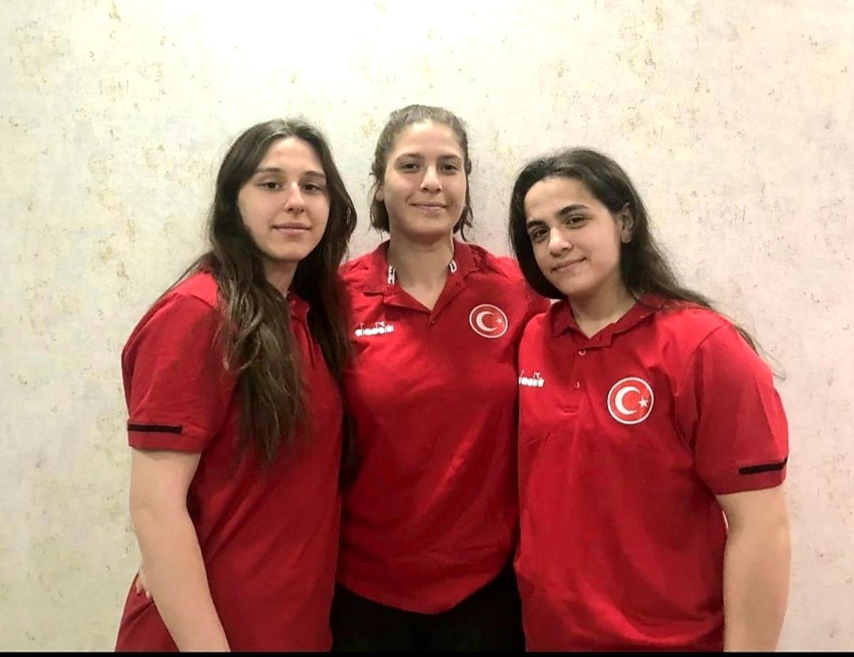 Yunusemreli judocular milli takım kamplarında güç depoluyor
