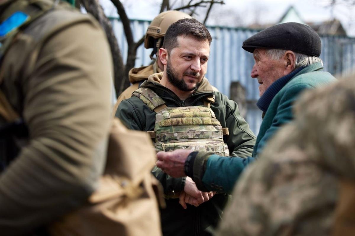 Zelenskiy: “Tahliyeler konusunda Türkiye ile görüşüyoruz”