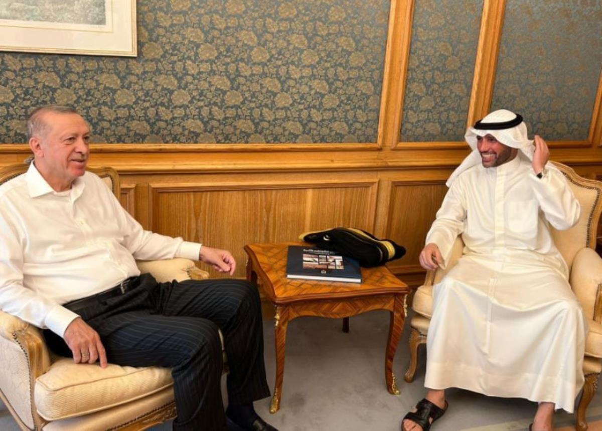Cumhurbaşkanı Erdoğan Kuveyt Meclis Başkanı Merzuk el-Ganim ile Arapça sohbet etti