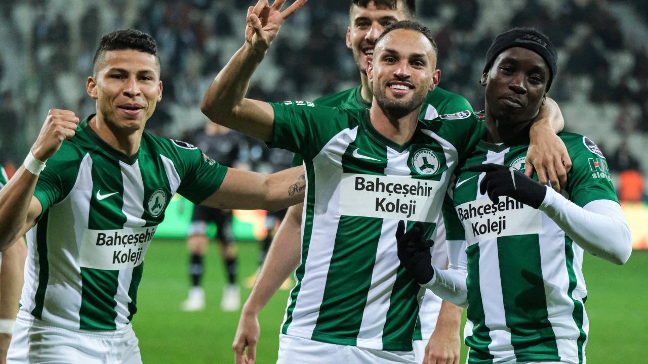 Giresunspor, Süper Lig’de kalmayı garantiledi!