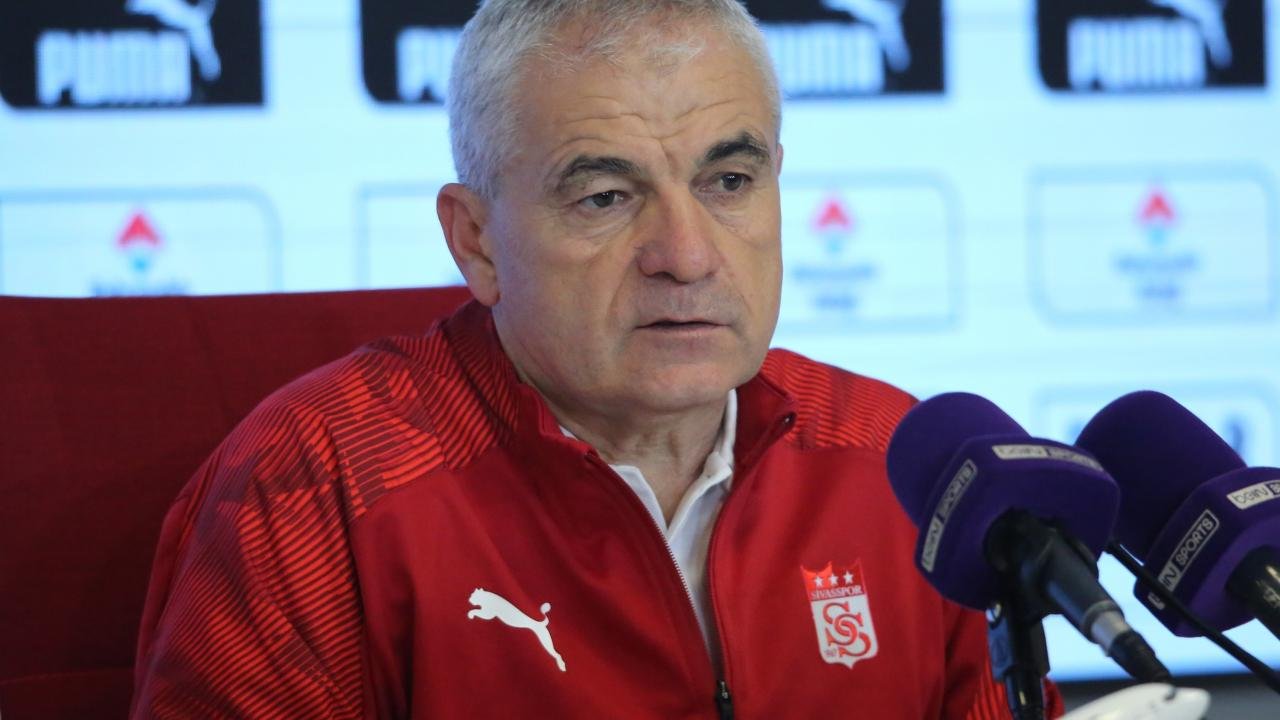 Rıza Çalımbay: Tek amacımız kupa finaline gitmek