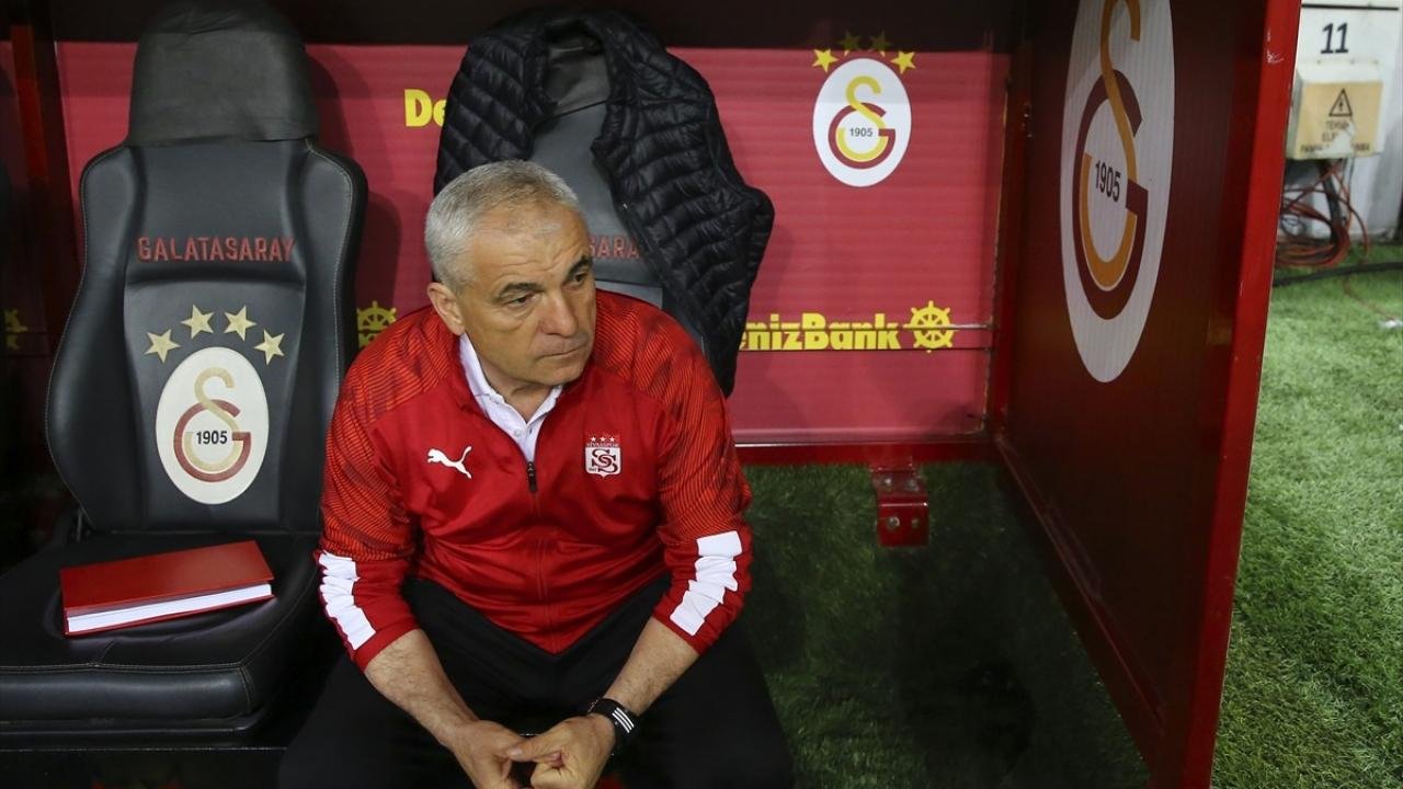 Sezon sonu ayrılacak mı? Rıza Çalımbay açıkladı