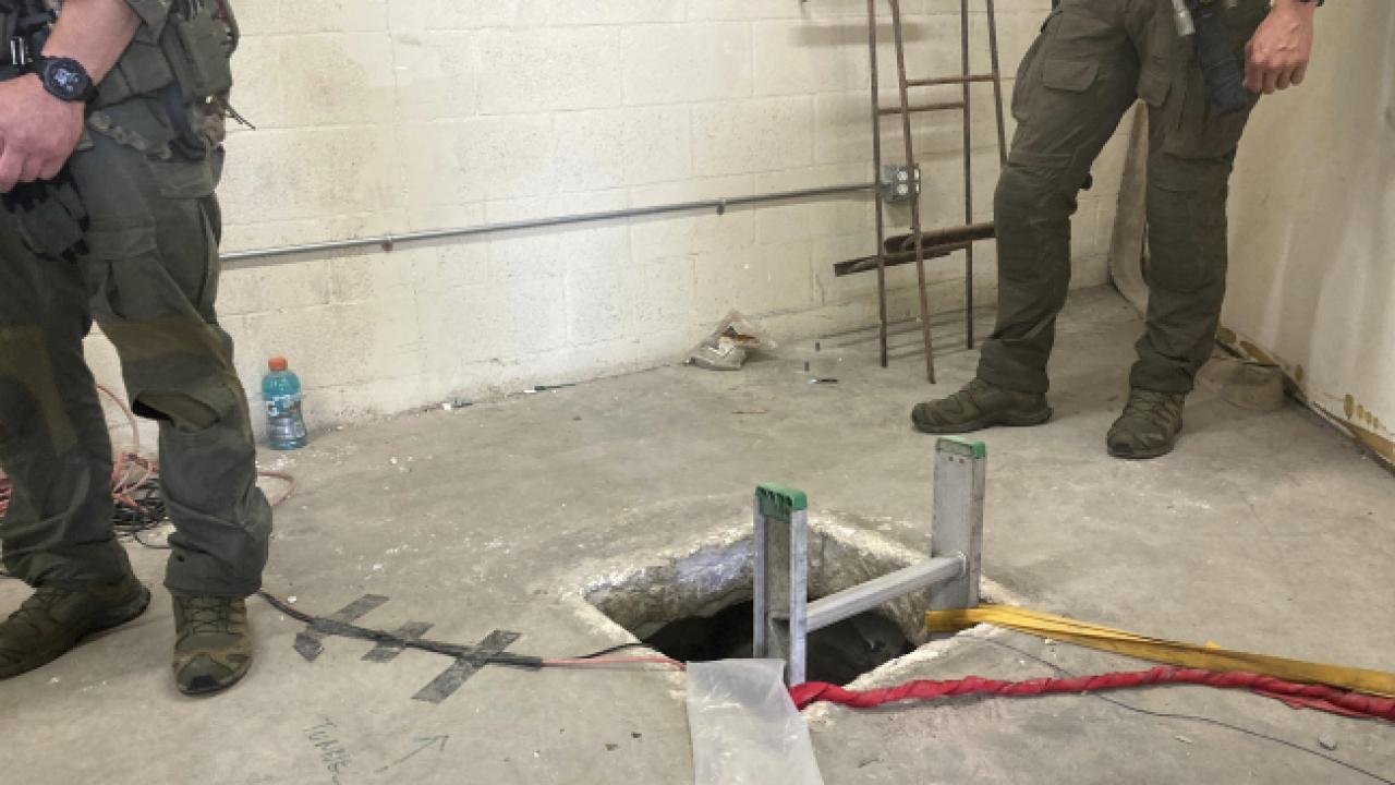 Meksika’dan ABD’ye büyük bir uyuşturucu kaçakçılığı tüneli bulundu